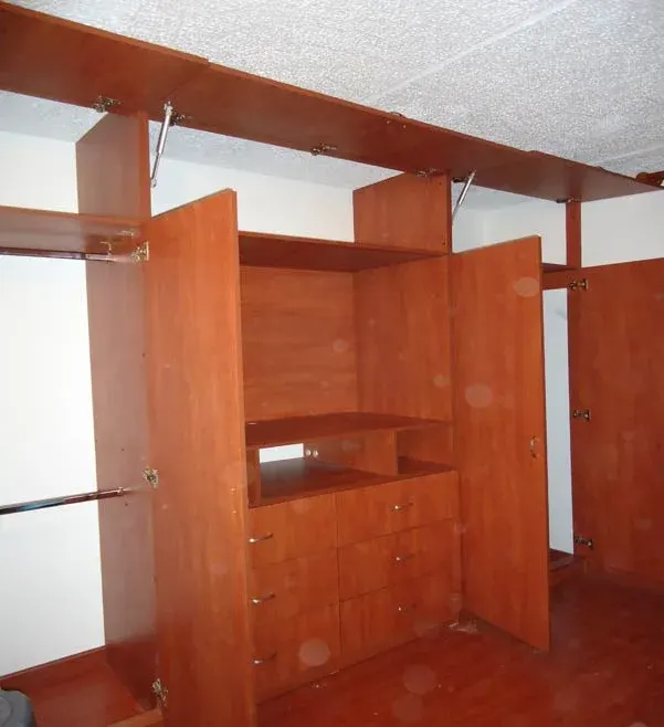 Closets en madecor – miniatura 2