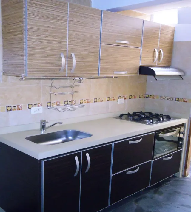 Cocinas en tablex fórmica cantos en aluminio